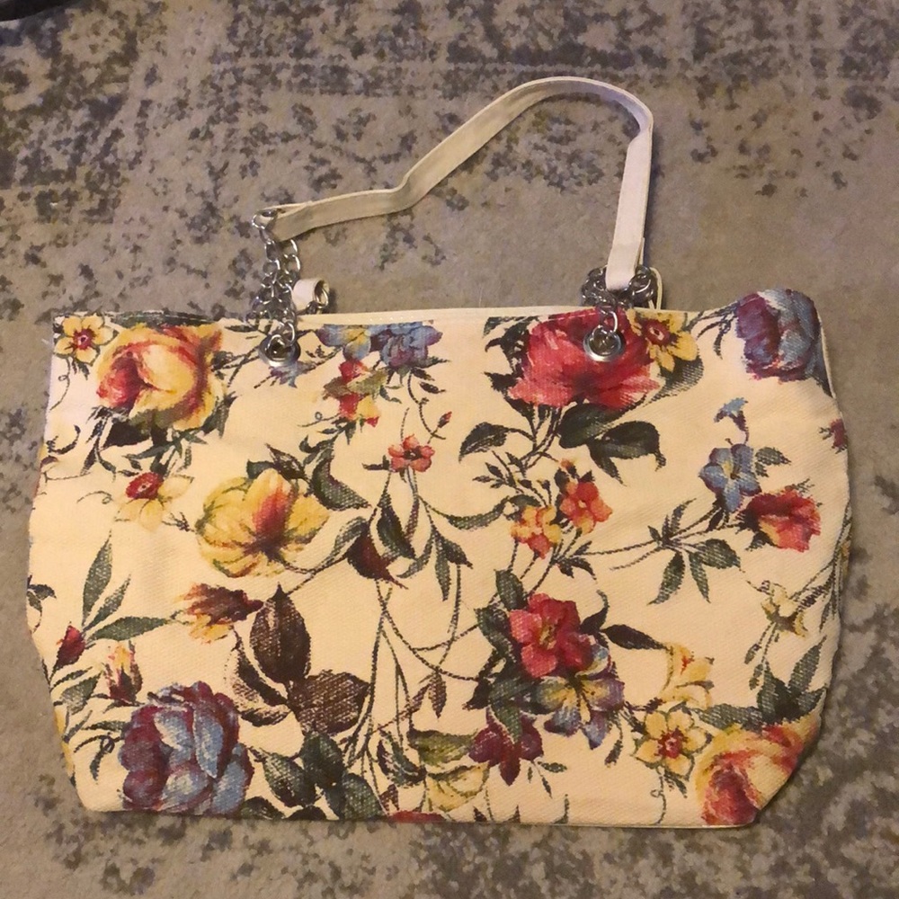 Colorful spring purse!